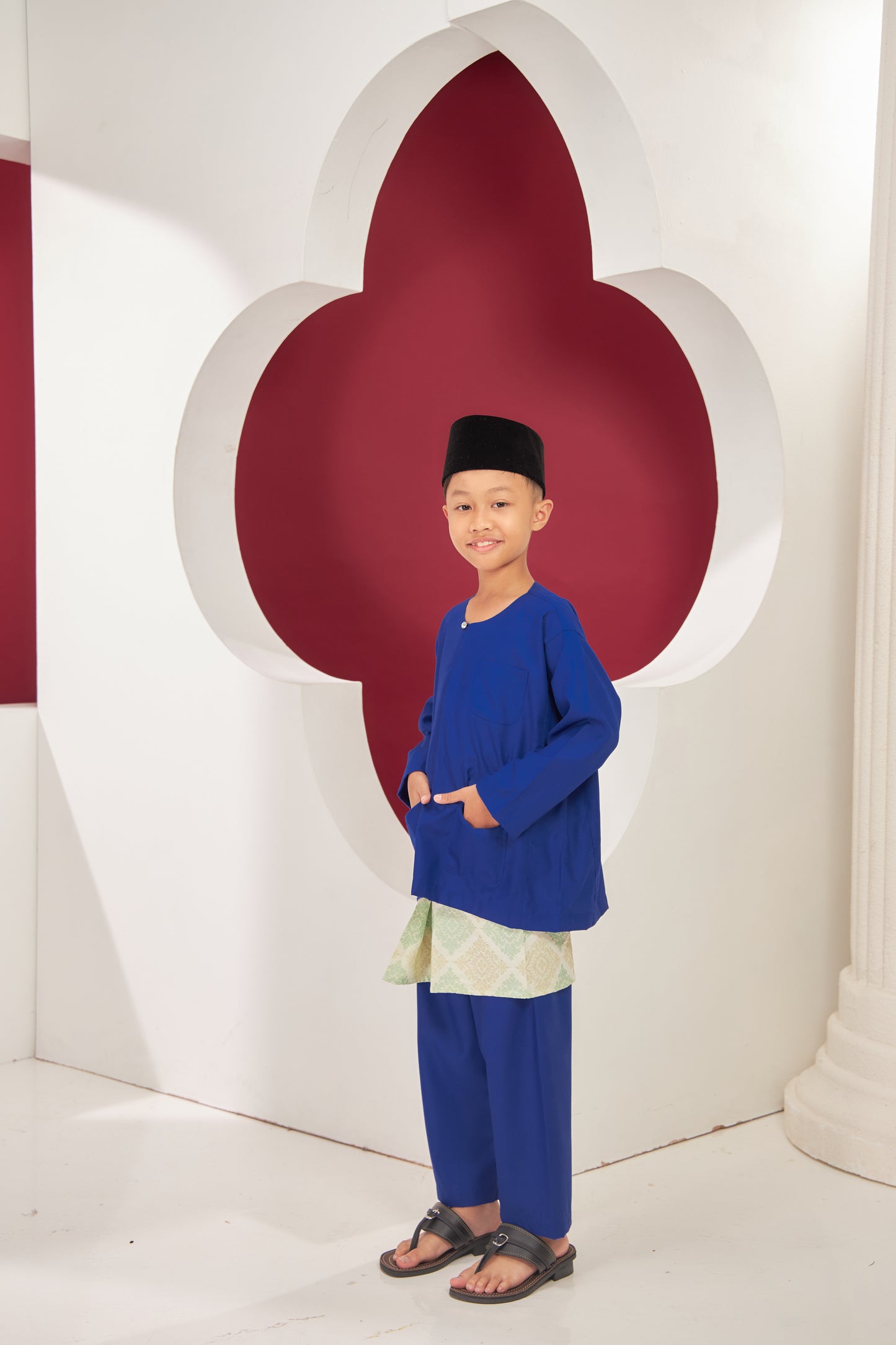Yusoff 2024 Kids - Royal Blue