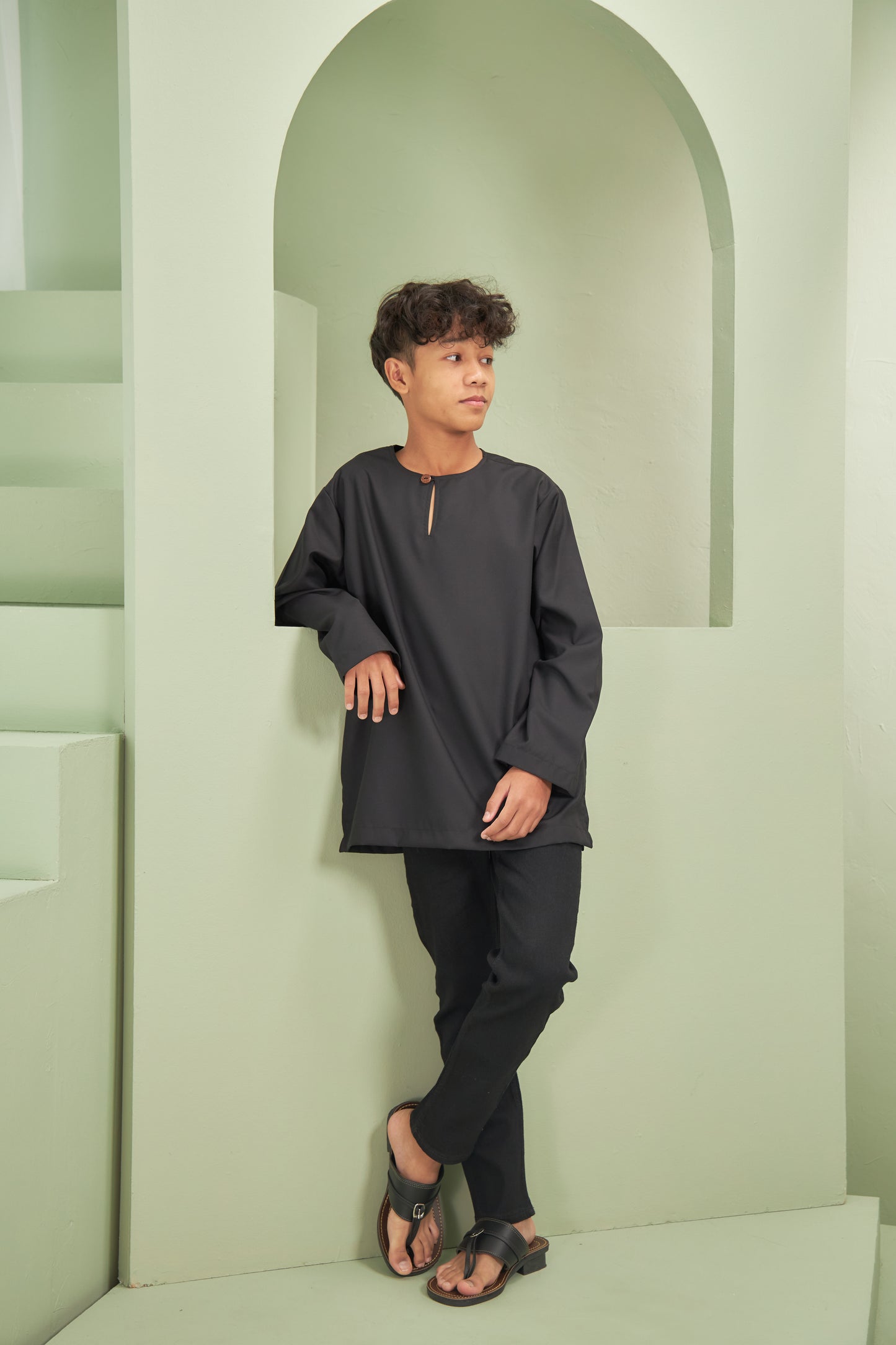 Kurta Yusoff 2024 - Black