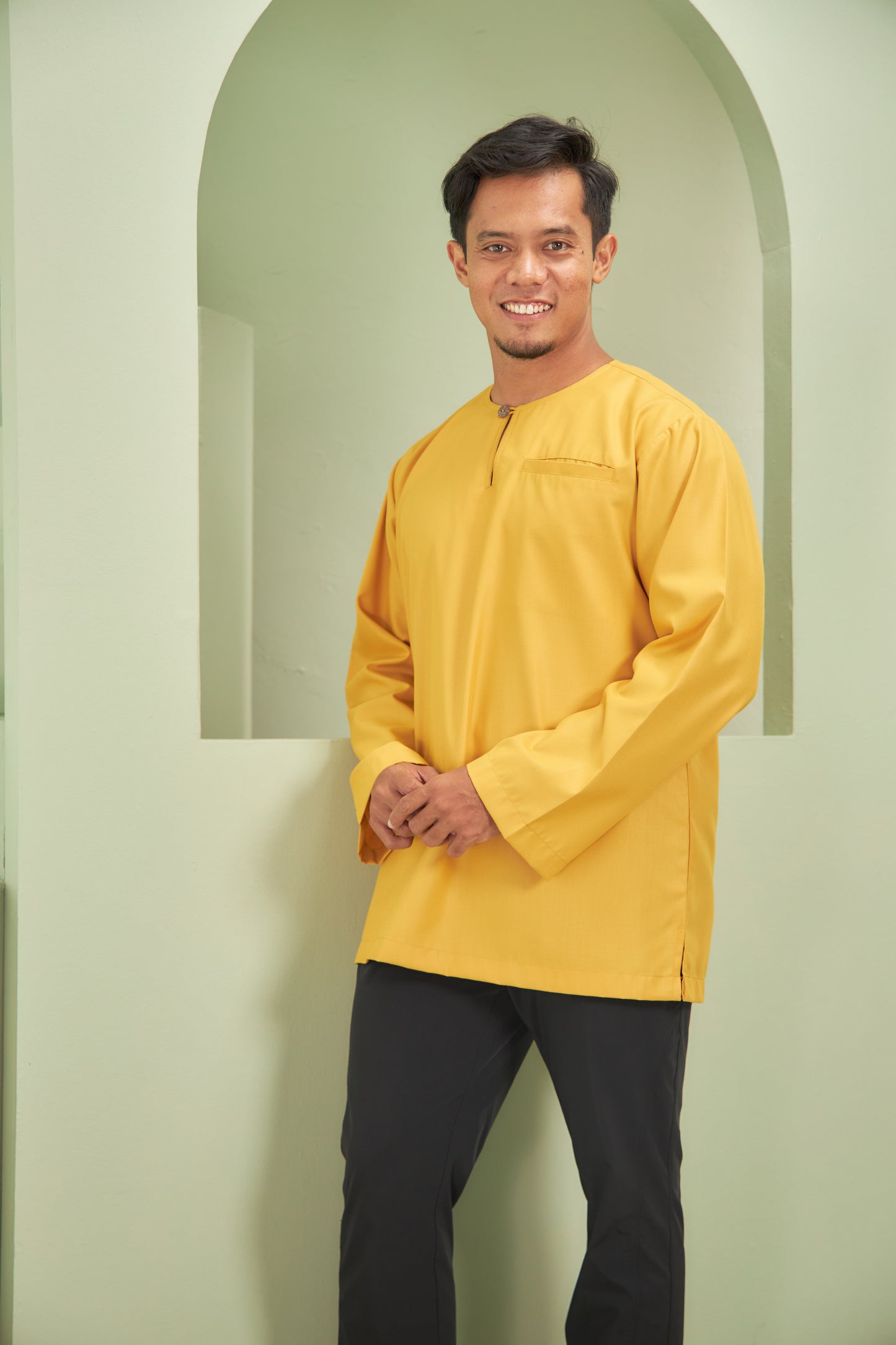 Kurta Yusoff 2024 - Mustard