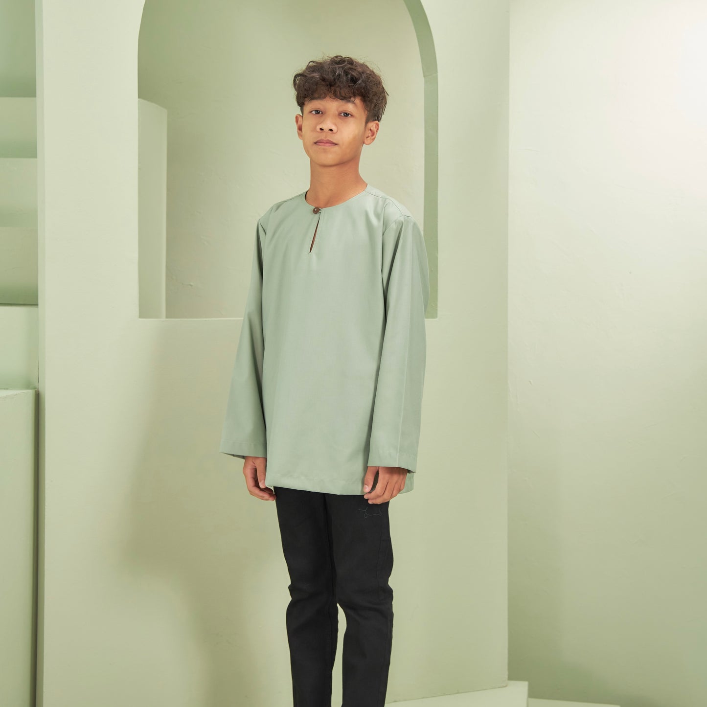 Kurta Yusoff 2024 - Olive