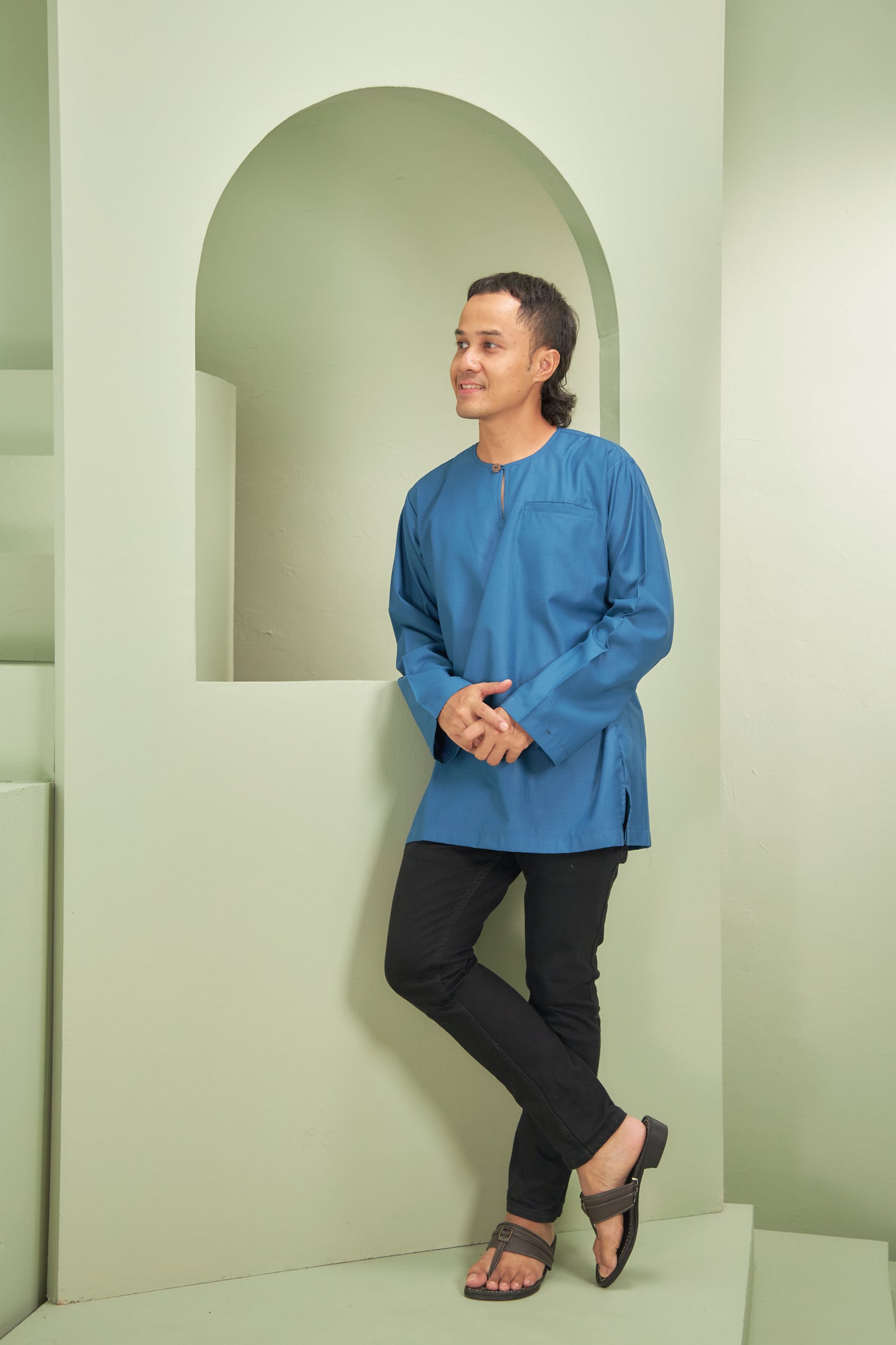 Kurta Yusoff 2024 - Light Ocean