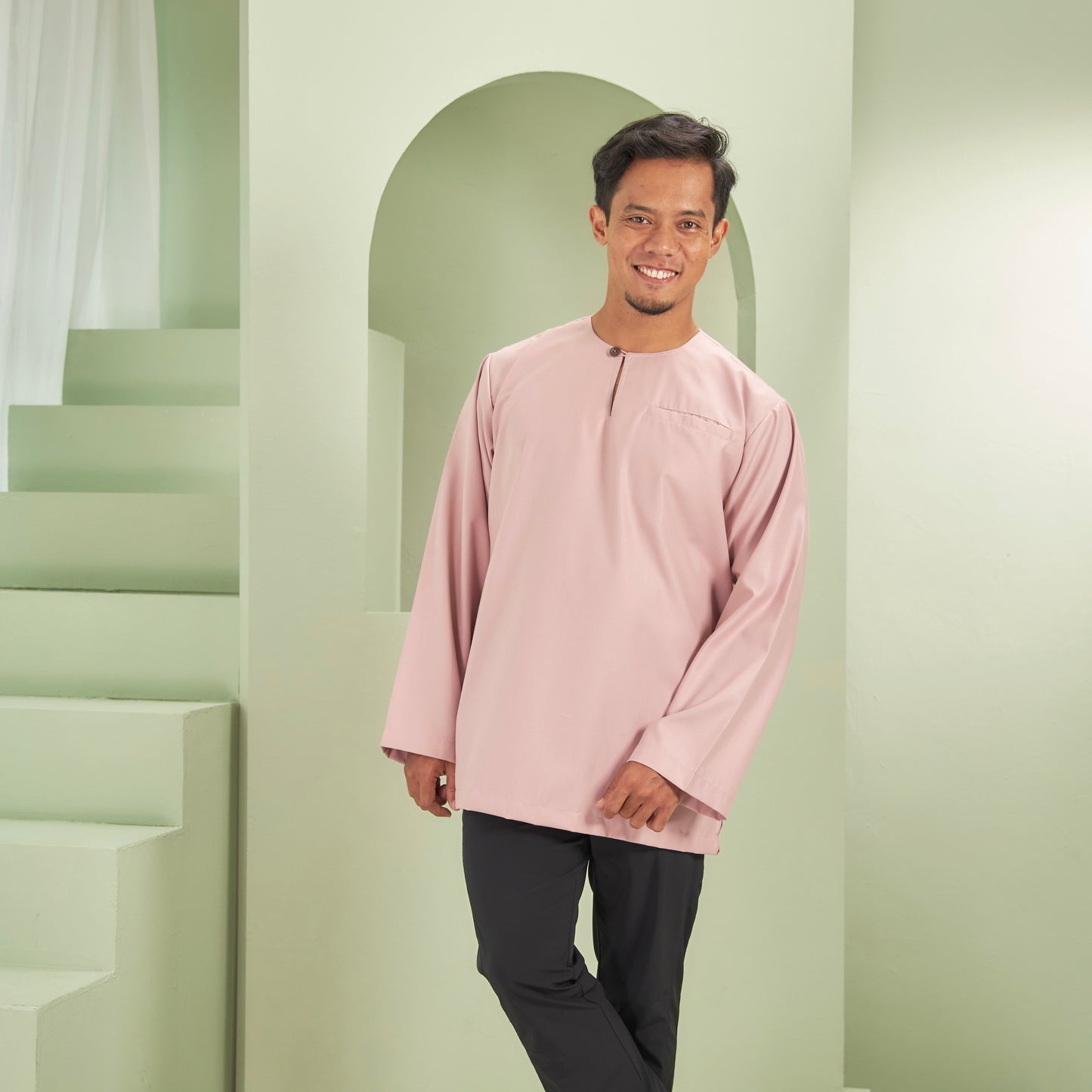 Kurta Yusoff 2024 - Nude