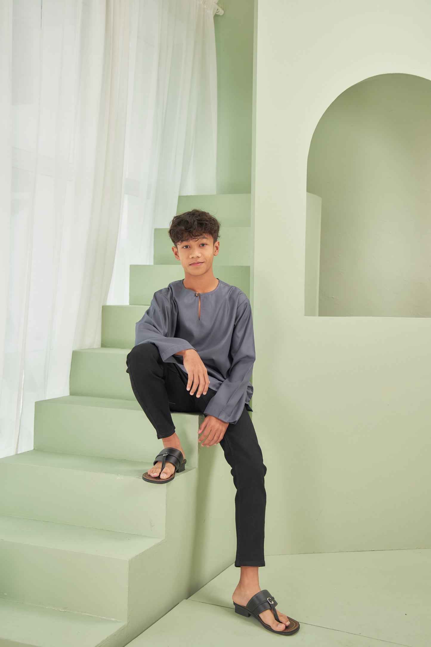 Kurta Yusoff 2024 - Dark Grey