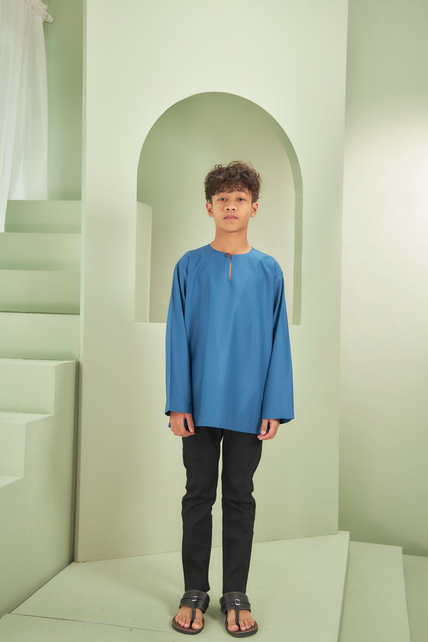 Kurta Yusoff 2024 - Light Ocean