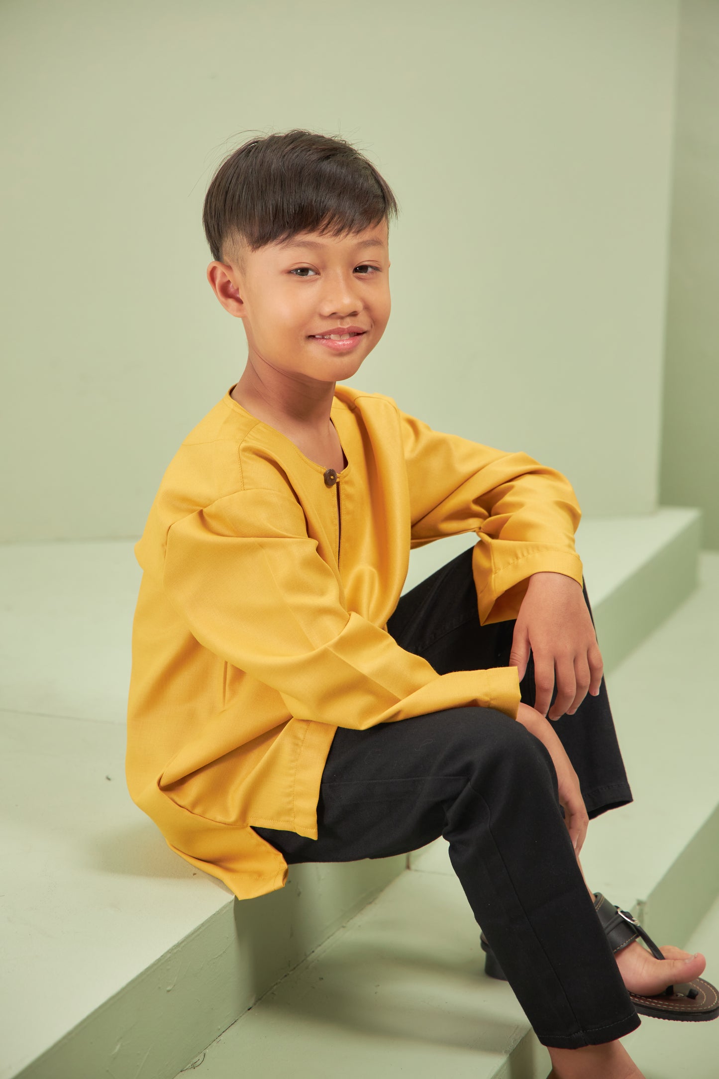 Kurta Yusoff 2024 - Mustard