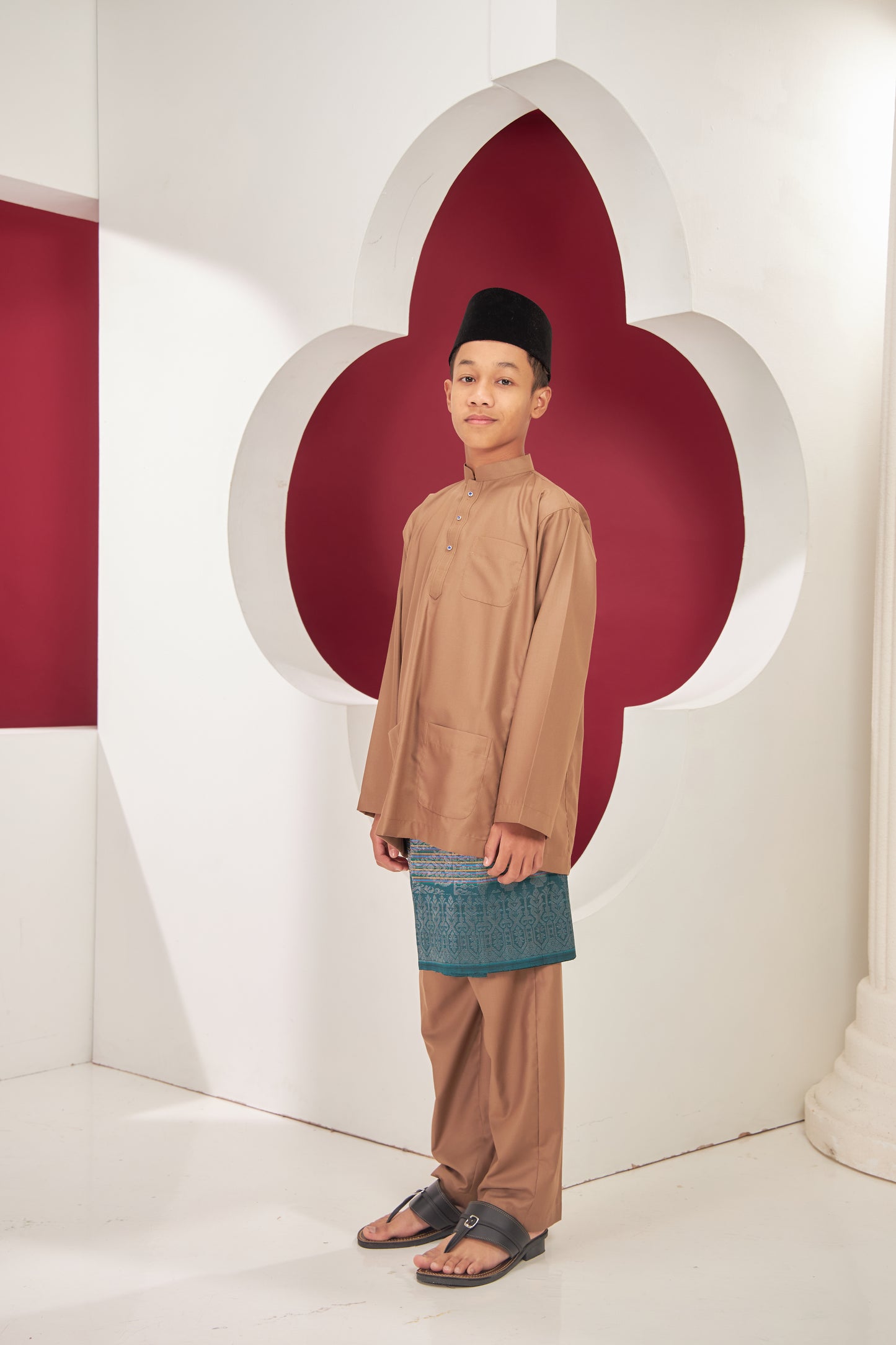 Yusoff 2024 Kids - Dark Brown