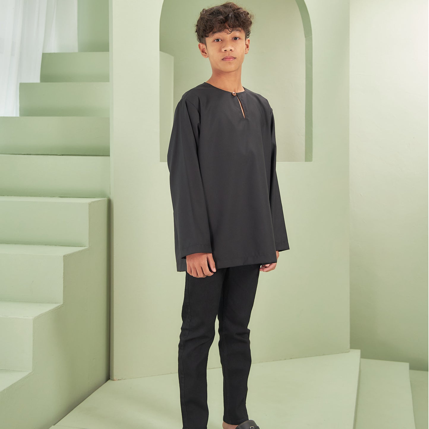 Kurta Yusoff 2024 - Black