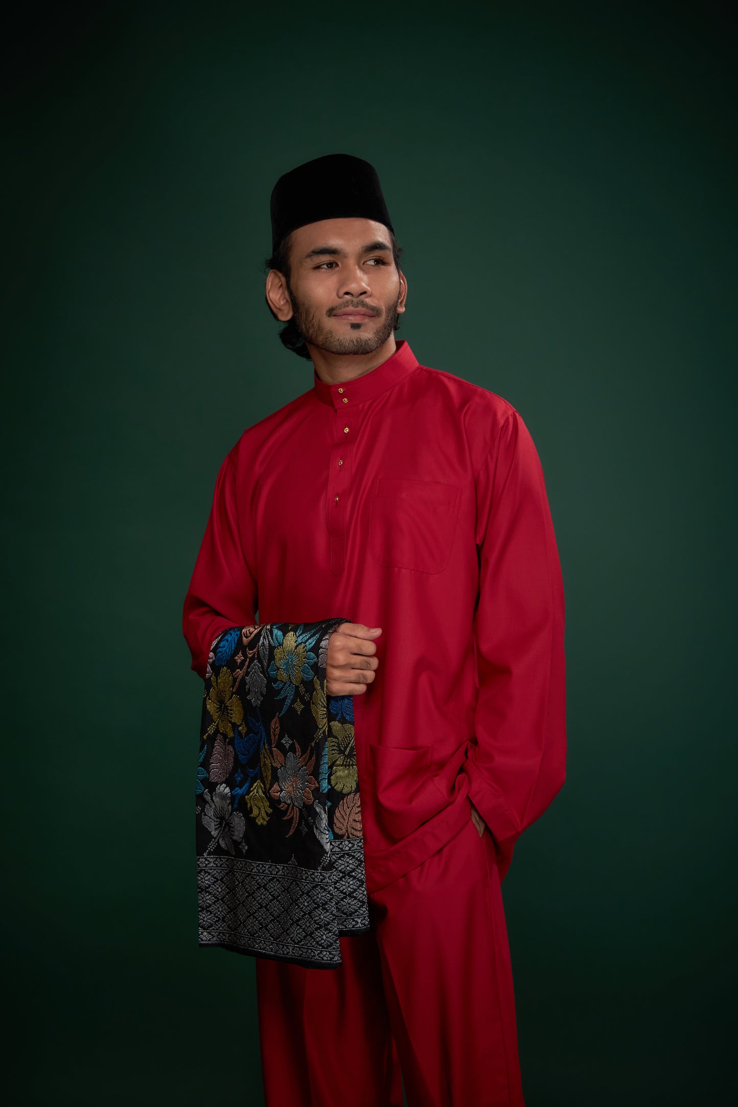 Yusoff Dewasa 2025 - Red